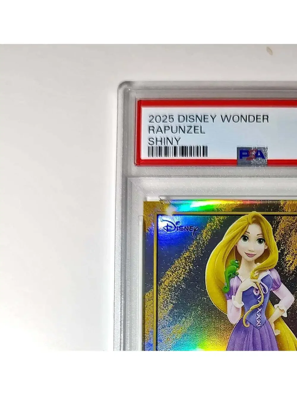 Rapunzel 2025 Topps Shiny Disney Wonder #S-16 Card Tangled PSA 9